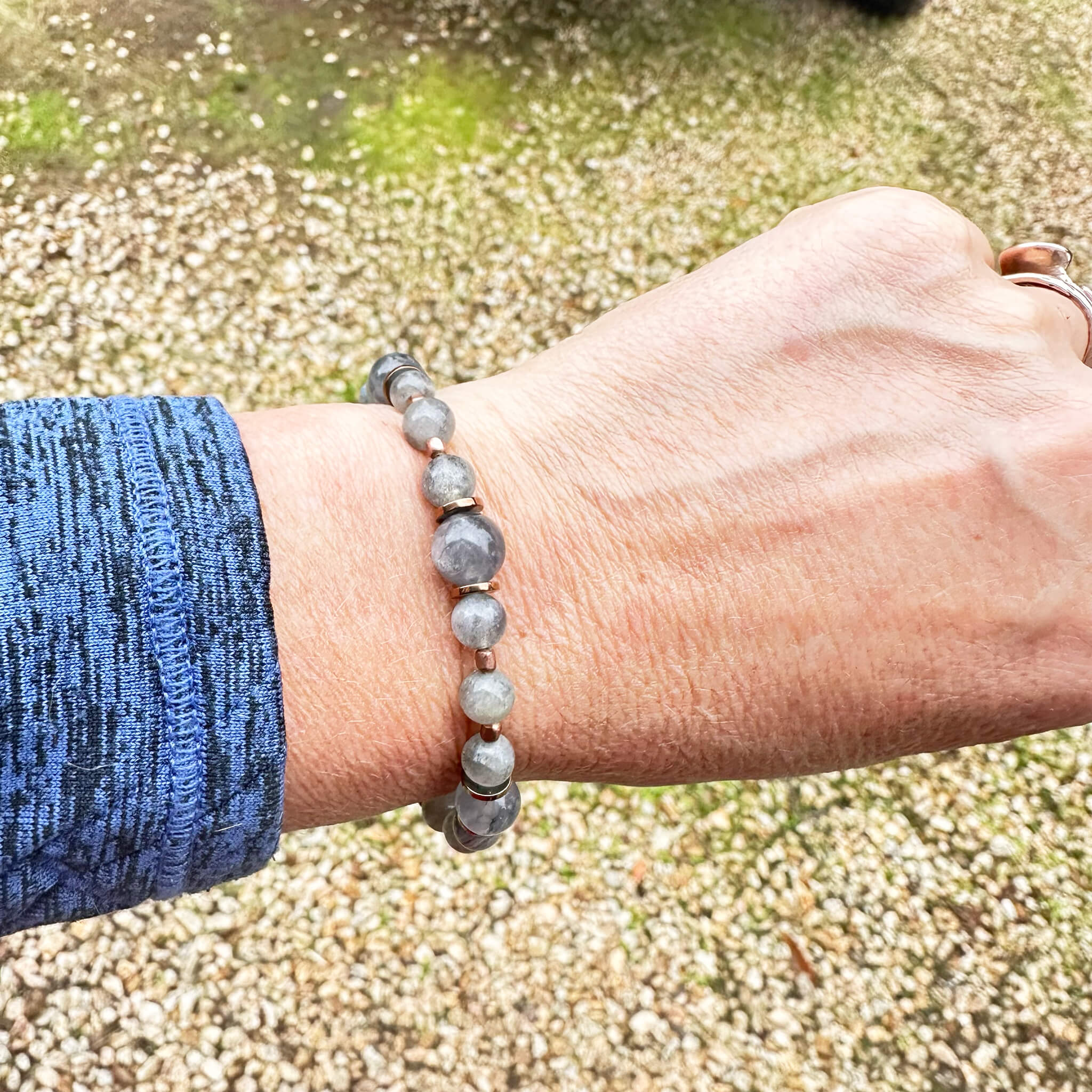 7" The Oracle Bracelet: Delicate Labradorite & Copper Stretch