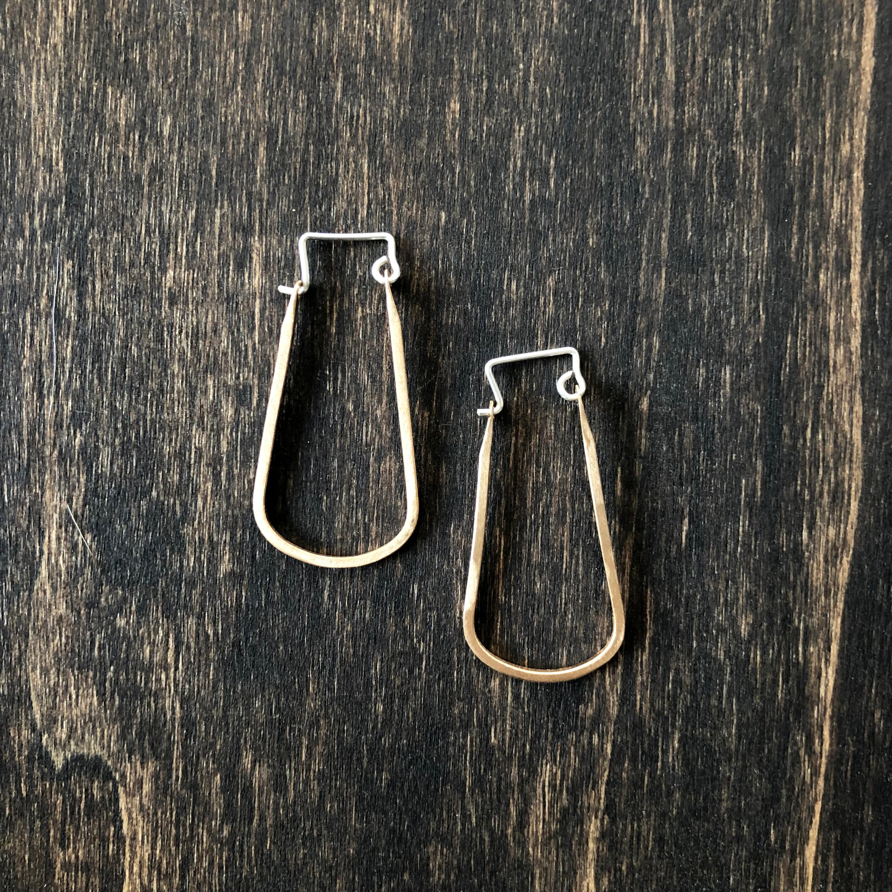 Oval Hoop Mini Earrings - Jester Swink