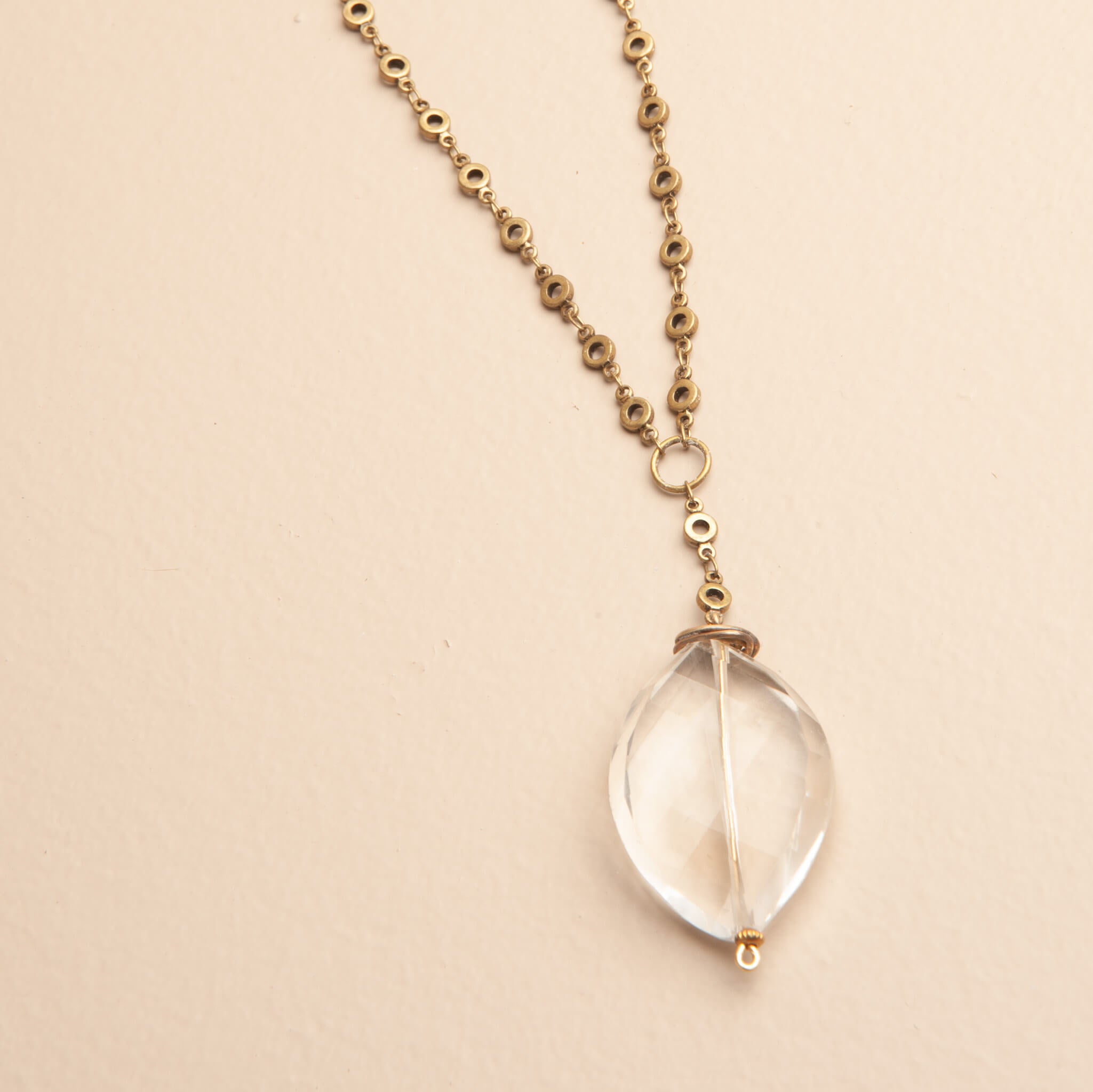 Draped Horizon – Clear Quartz Necklace