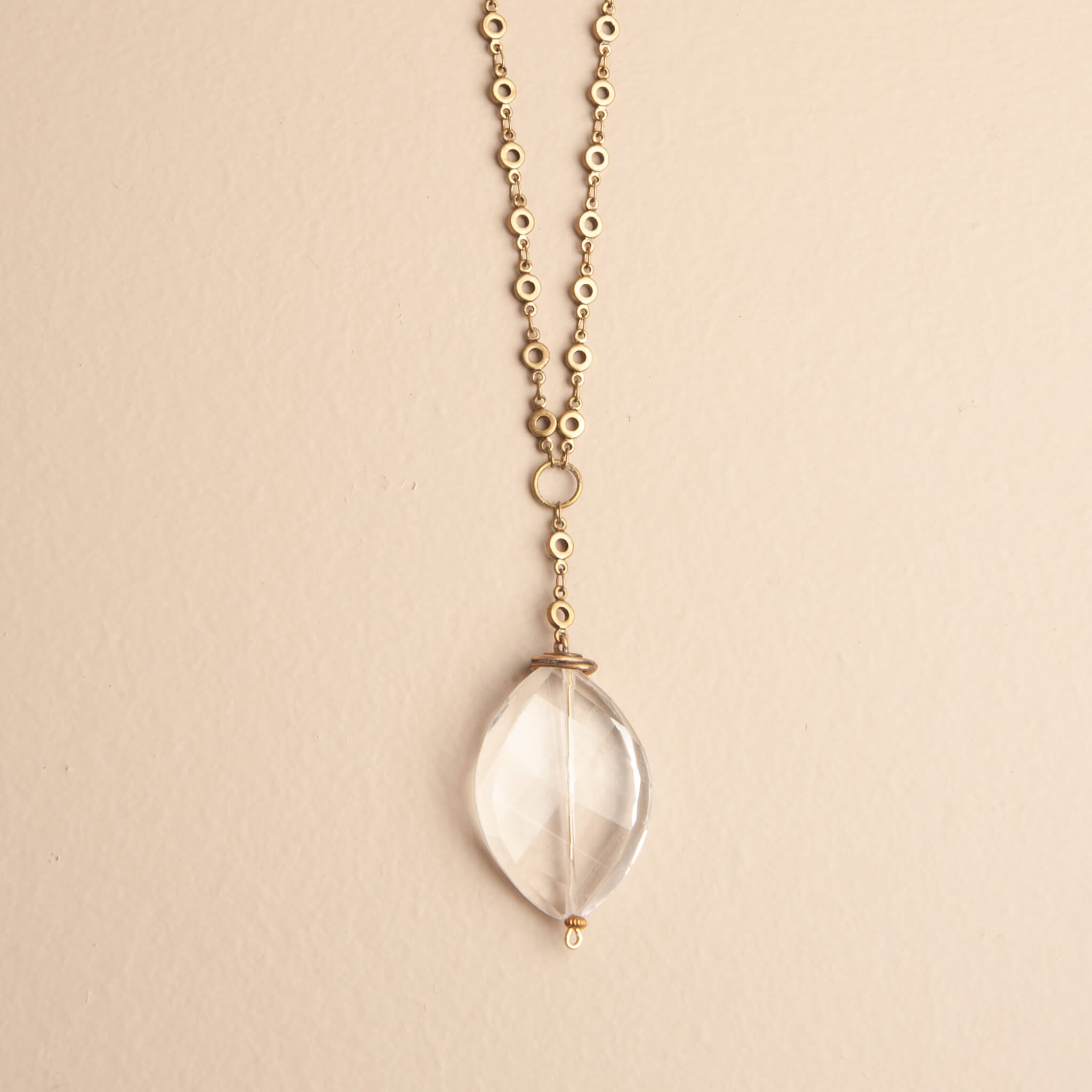 Draped Horizon – Clear Quartz Necklace