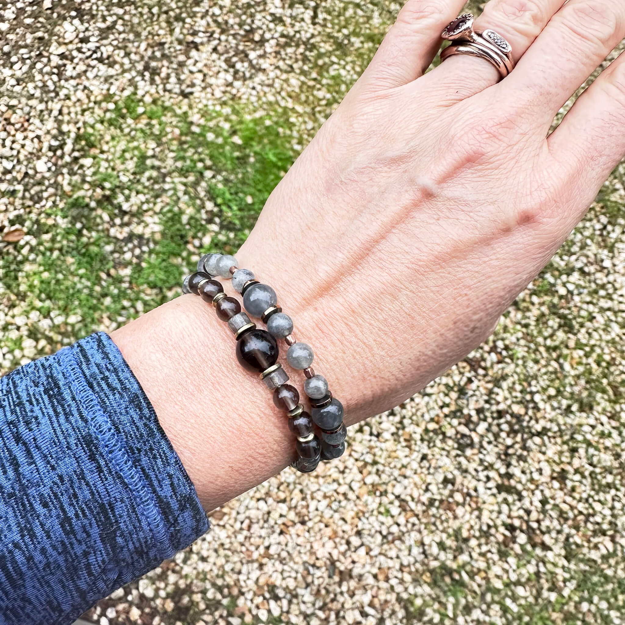 7" The Oracle Bracelet: Delicate Labradorite & Copper Stretch