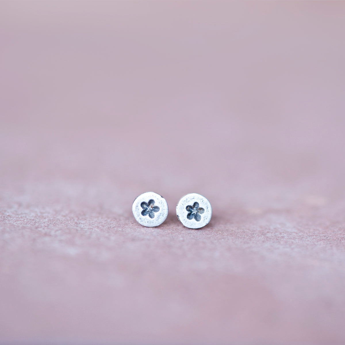 Circle Silver Star Stud Earrings from Jester Swink - Jester Swink